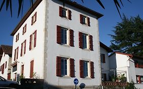 Chambres D'Hotes Ene Gutizia